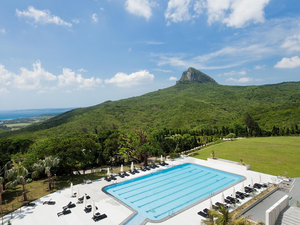 Gloria Manor Hotel Kenting Exterior photo